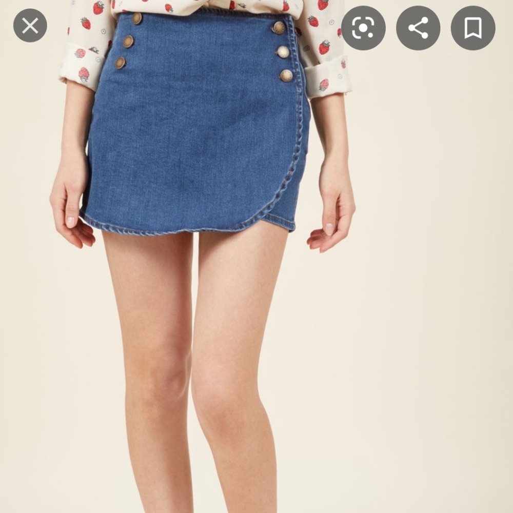 Choosing Illusion Denim Skort